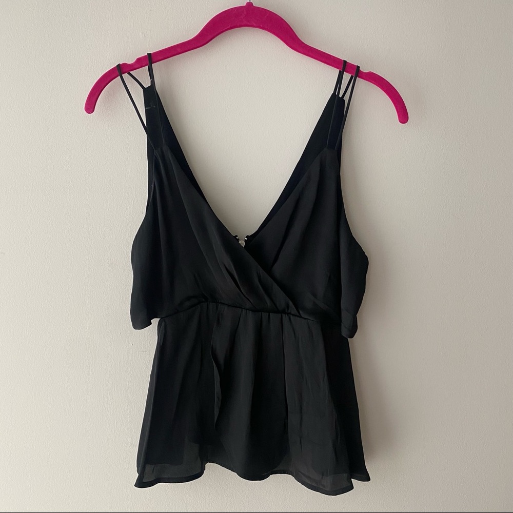 Express Top - Picture 2 of 9